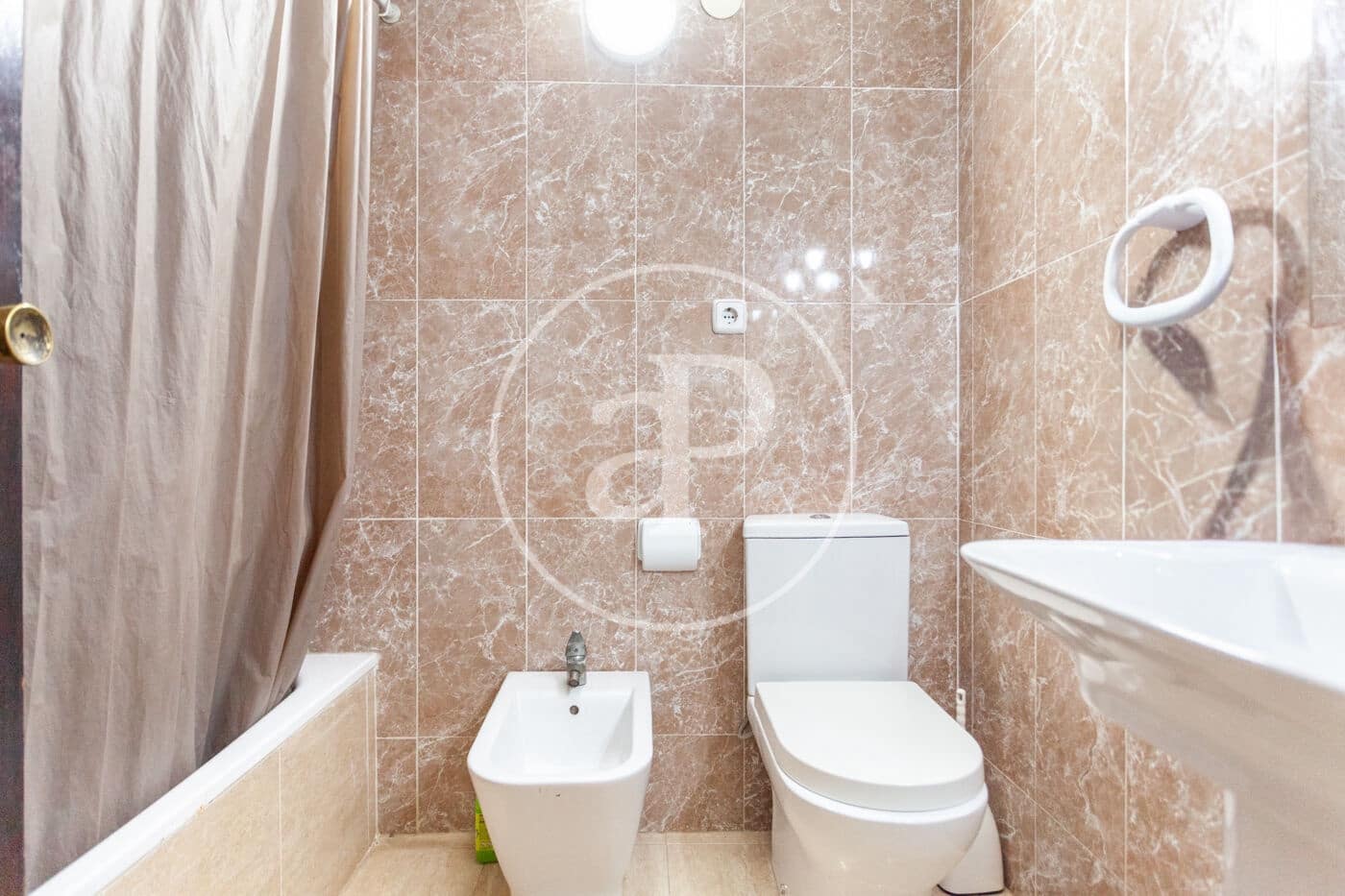 4 chambre Appartement à vendre à Valence ville - 395 000 € (Ref: 9387999)