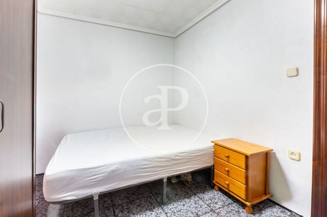 3 camera da letto Appartamento in vendita in La Creu Coberta, Valencia città - 240.000 € (Rif: 9388001)