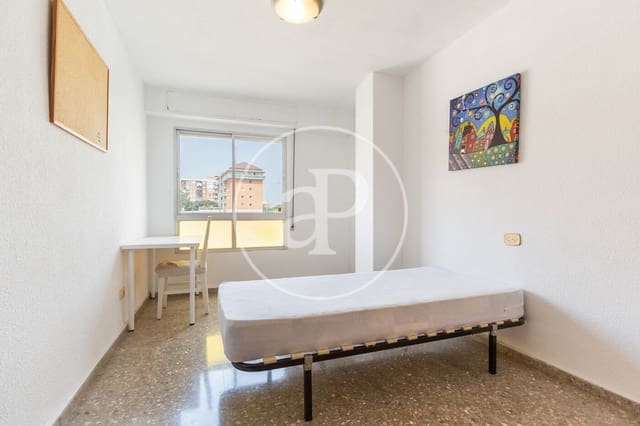 Appartement de 4 chambres à louer à Marxalenes, Valence ville - 1 300 € (Ref: 9388002)