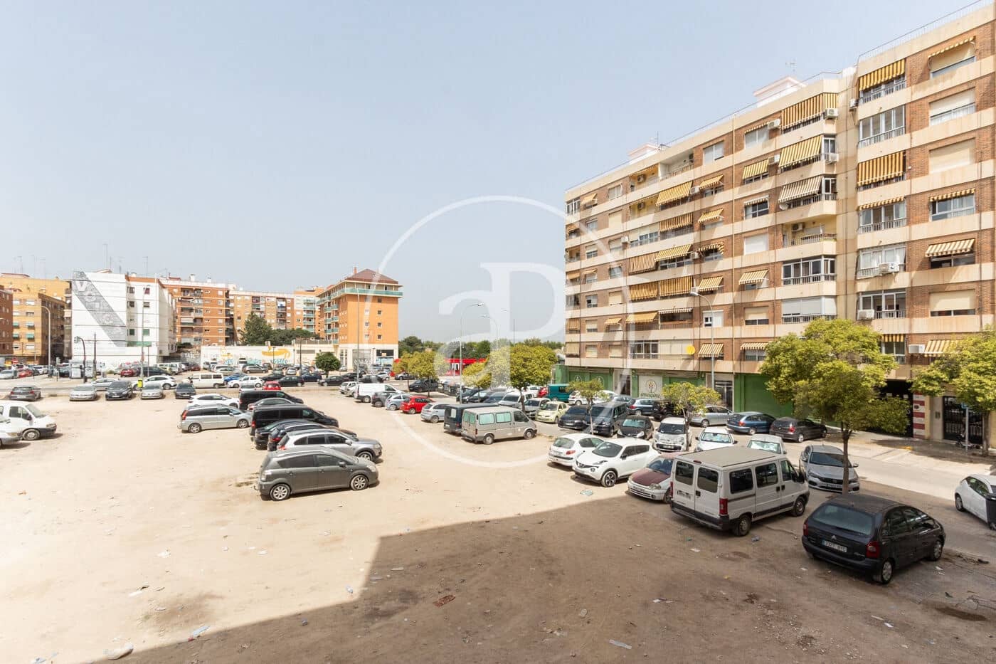 4 soverom Leilighet til leie i Valencia by - € 1 300 (Ref: 9388002)
