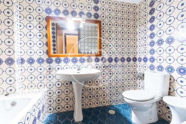 Appartement de 4 chambres à louer à Marxalenes, Valence ville - 1 300 € (Ref: 9388002)