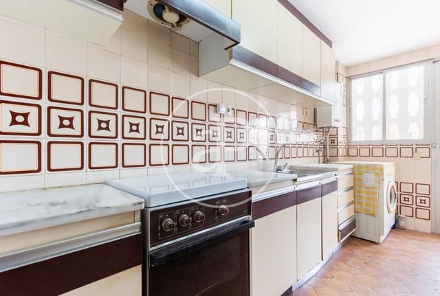 Appartement de 4 chambres à louer à Marxalenes, Valence ville - 1 300 € (Ref: 9388002)