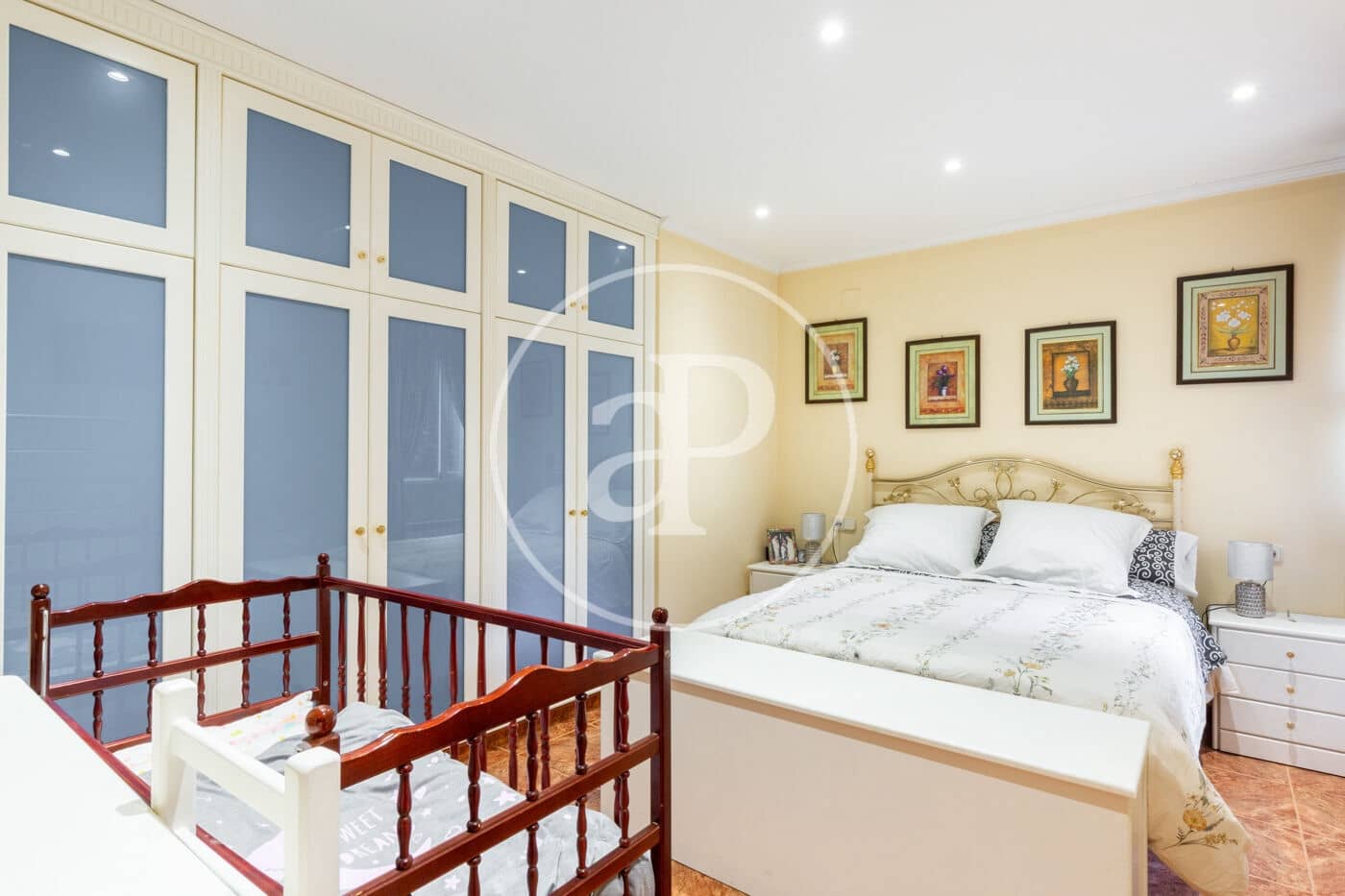 7 bedroom Villa for sale in Serra with pool - € 665,000 (Ref: 9390969)