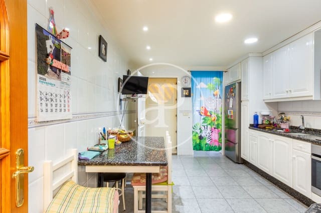 7 soverom Villa til salgs i Serra med svømmebasseng - € 665 000 (Ref: 9390969)