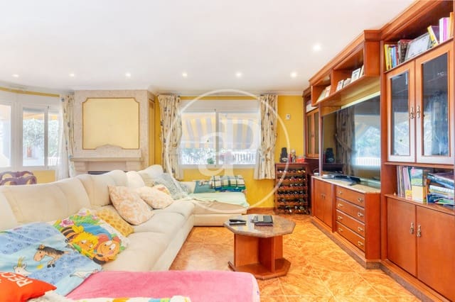 7 soverom Villa til salgs i Serra med svømmebasseng - € 665 000 (Ref: 9390969)