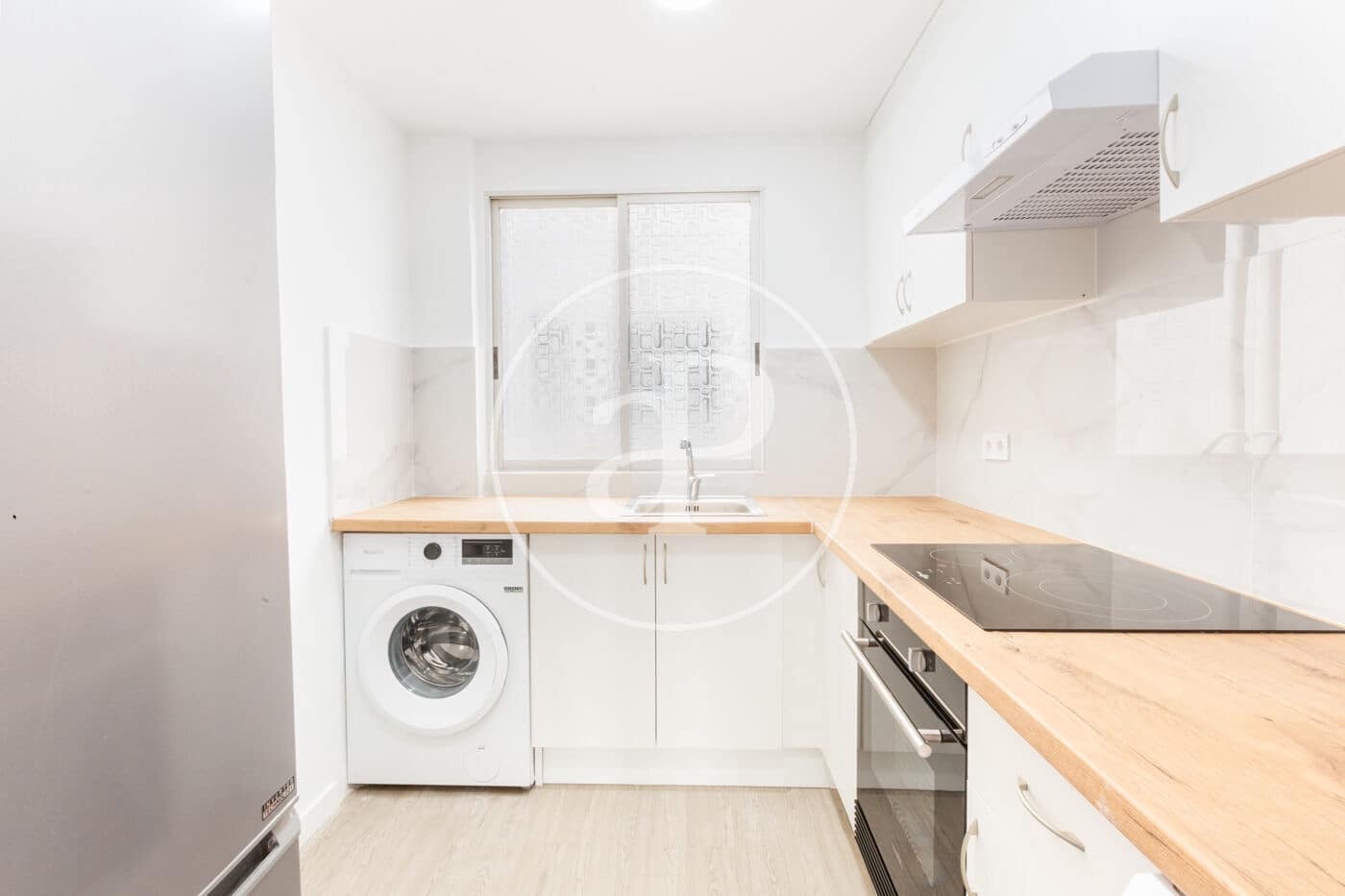 2 bedroom Apartment for rent in Valencia city - € 1,100 (Ref: 9396089)