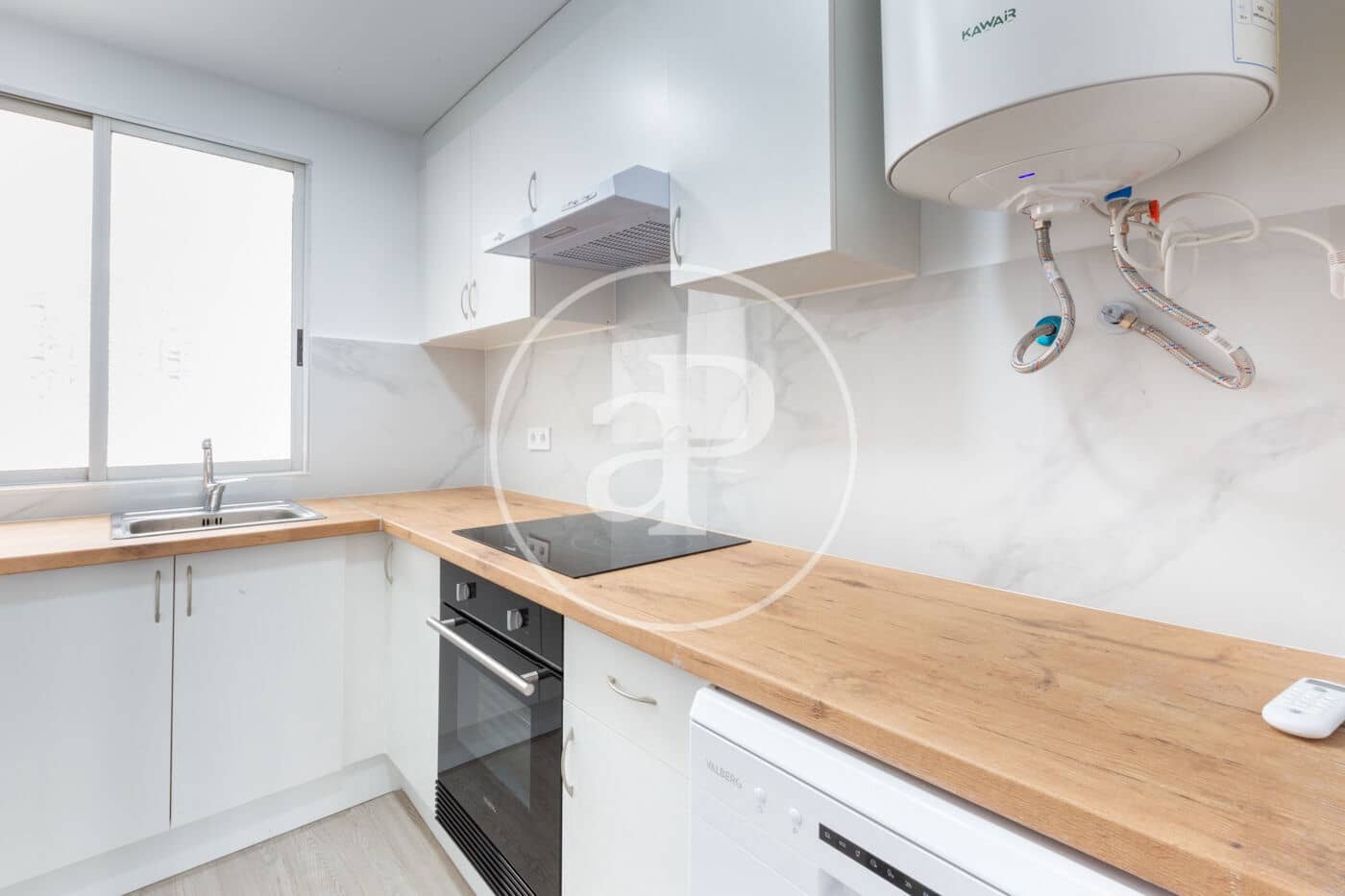 2 bedroom Apartment for rent in Valencia city - € 1,100 (Ref: 9396089)