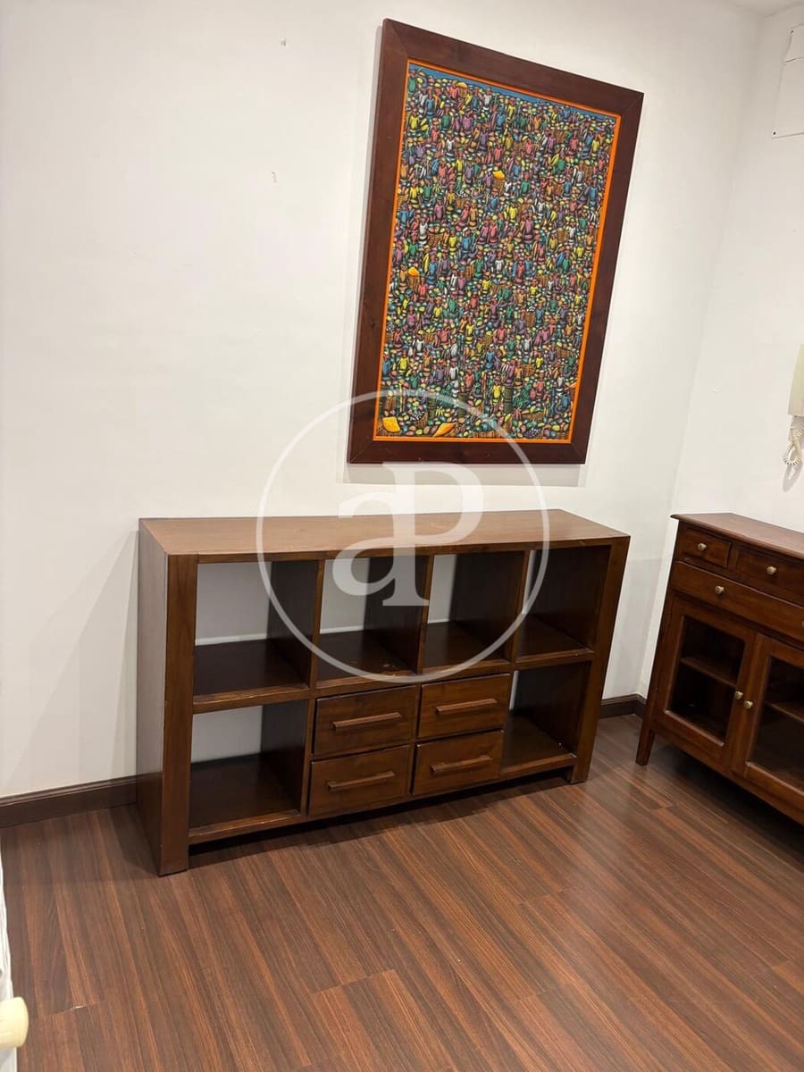 3 camera da letto Villa da affittare in Torrent con piscina - 3.000 € (Rif: 9396092)