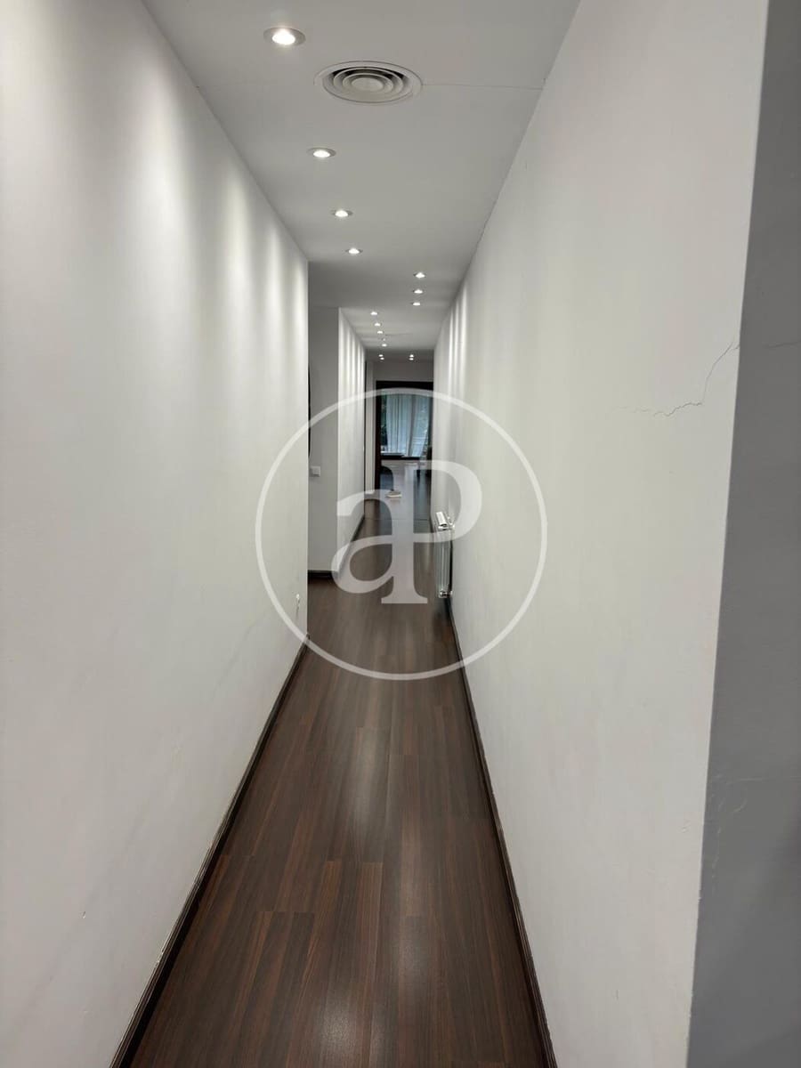 3 camera da letto Villa da affittare in Torrent con piscina - 3.000 € (Rif: 9396092)