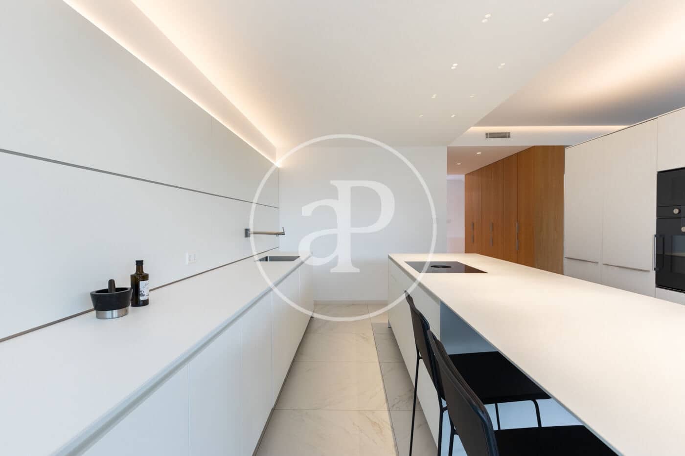 6 soveværelse Villa til leje i Betera med swimmingpool - € 15.000 (Ref: 9401169)