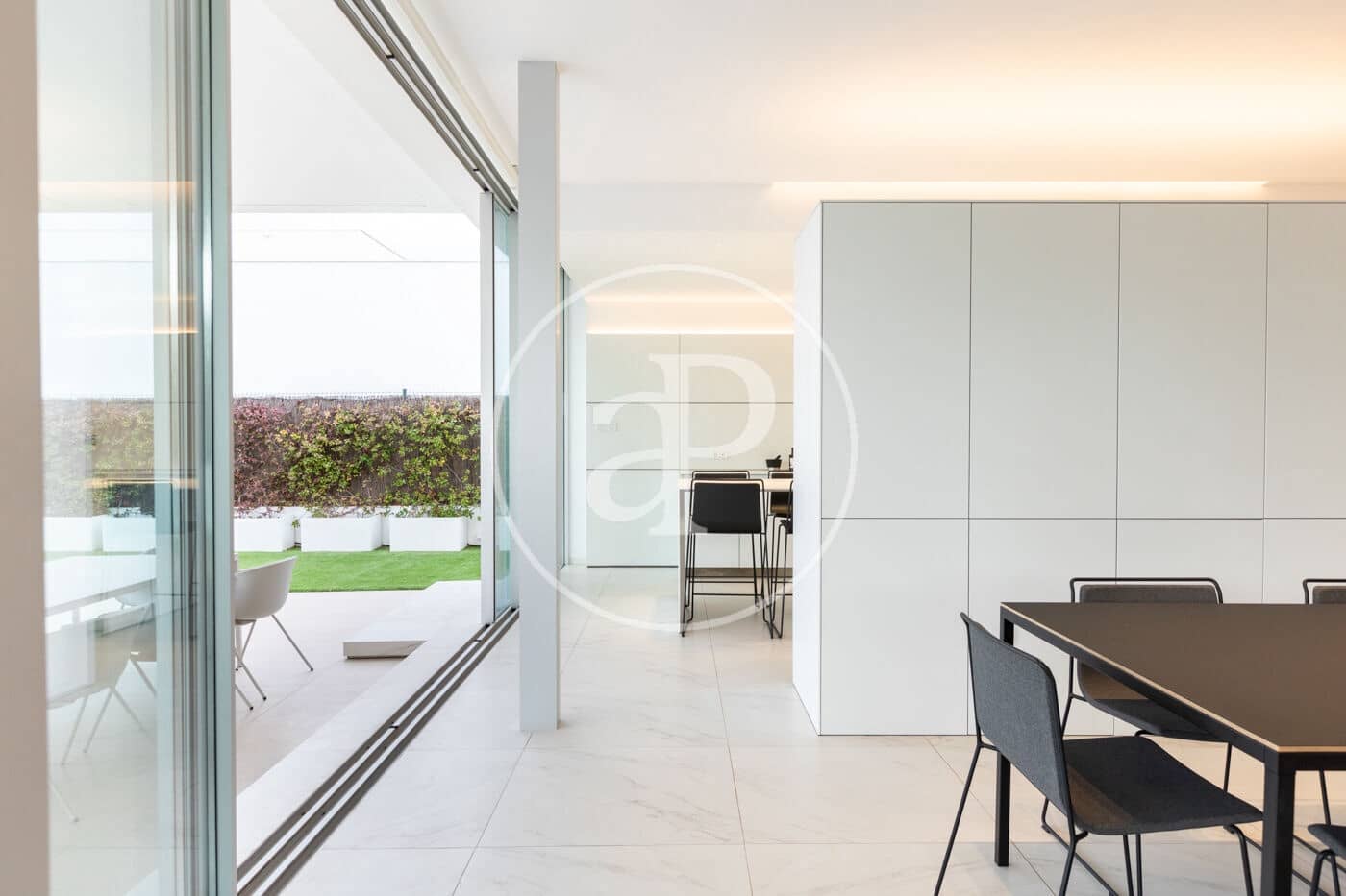 6 soveværelse Villa til leje i Betera med swimmingpool - € 15.000 (Ref: 9401169)