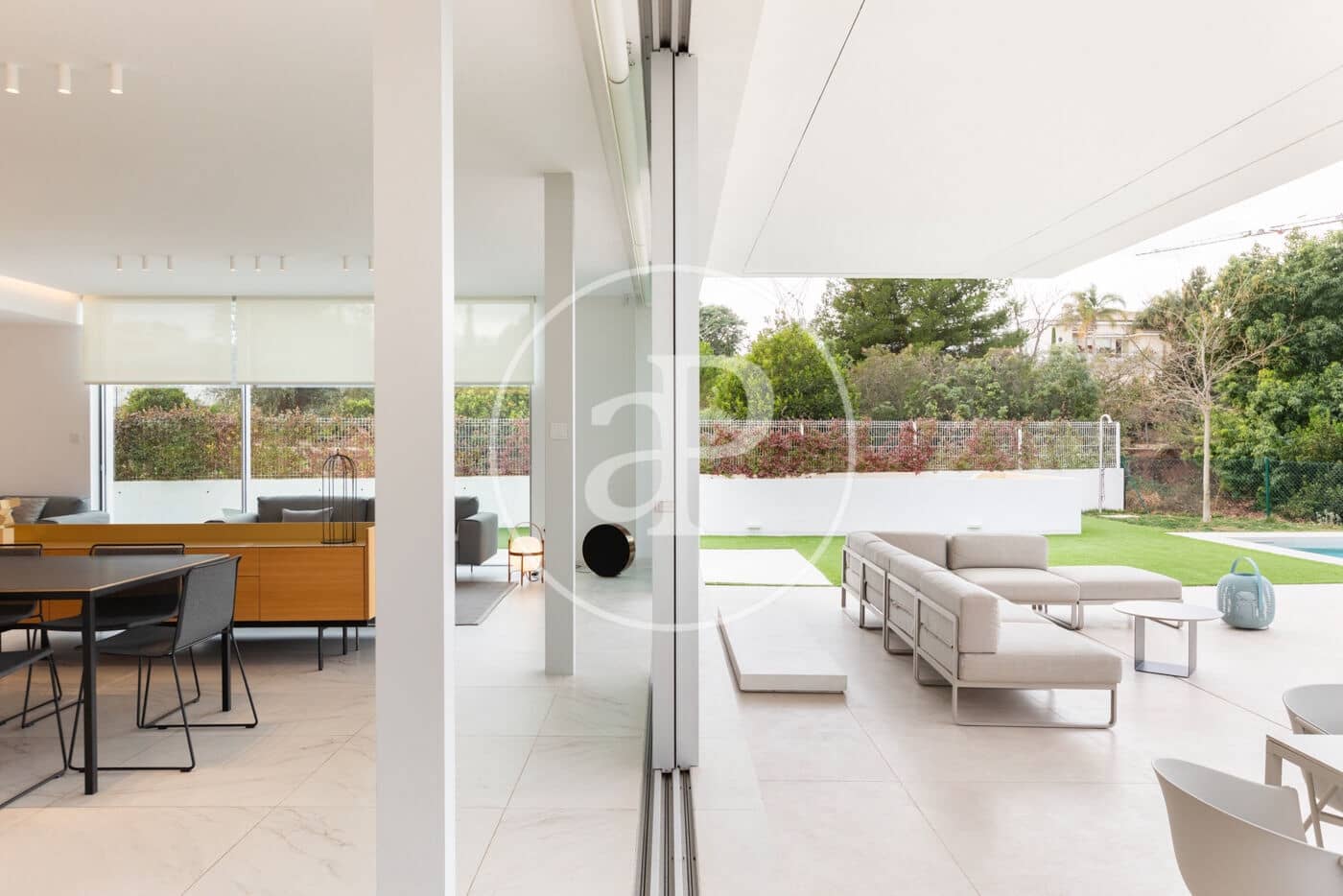 6 soveværelse Villa til leje i Betera med swimmingpool - € 15.000 (Ref: 9401169)