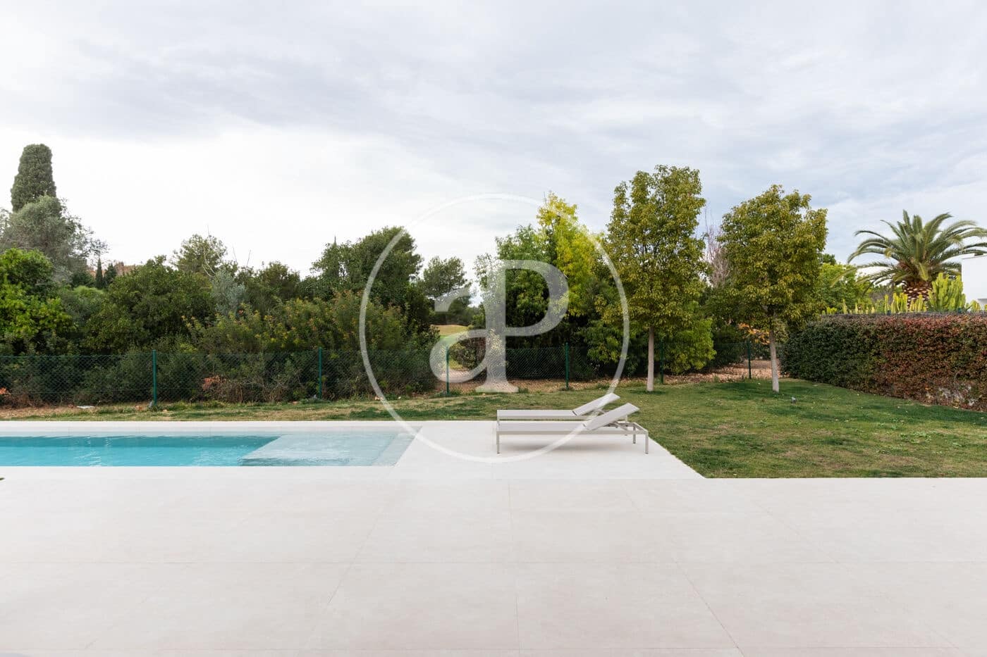 6 soveværelse Villa til leje i Betera med swimmingpool - € 15.000 (Ref: 9401169)