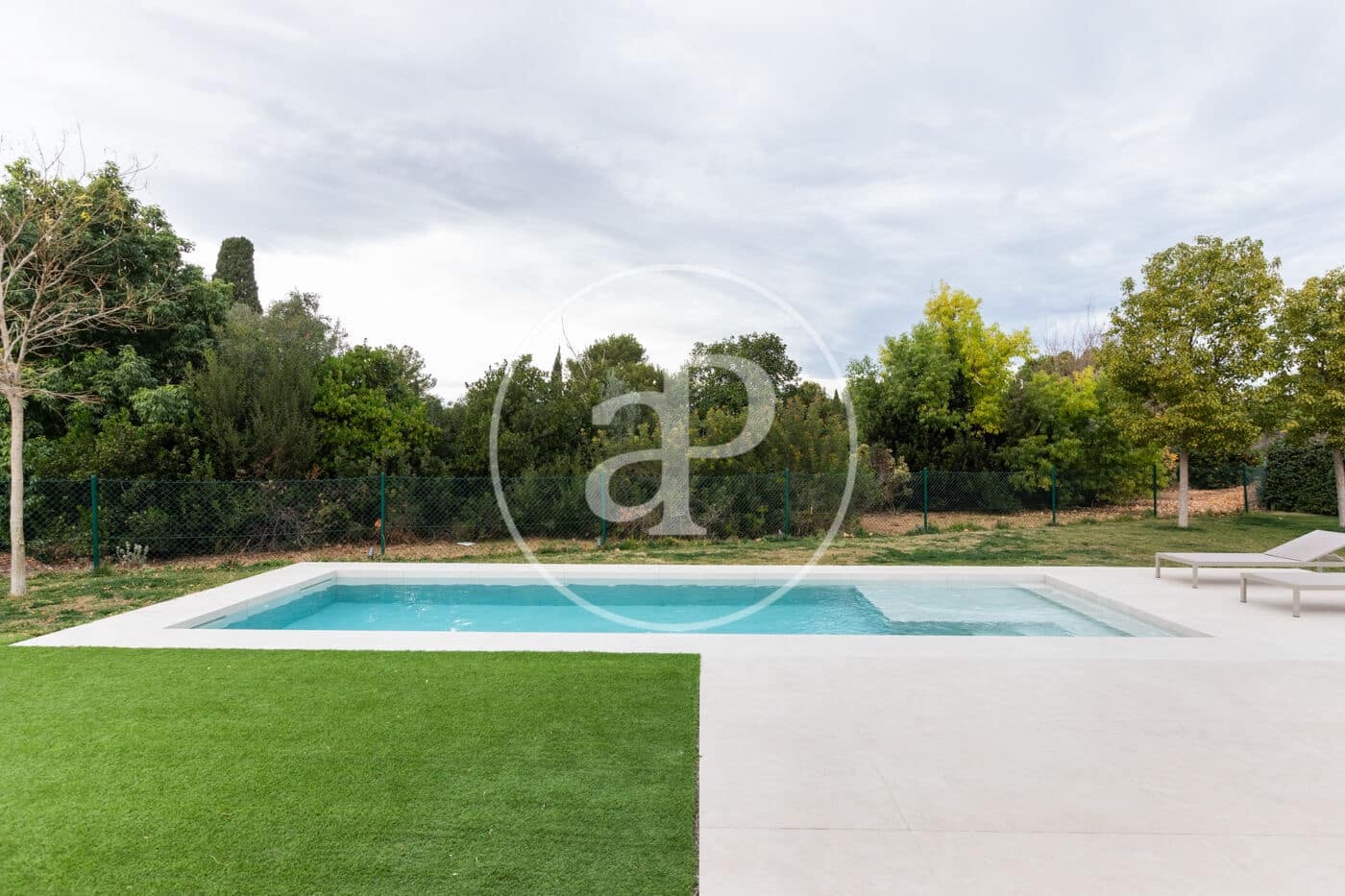 6 soveværelse Villa til leje i Betera med swimmingpool - € 15.000 (Ref: 9401169)