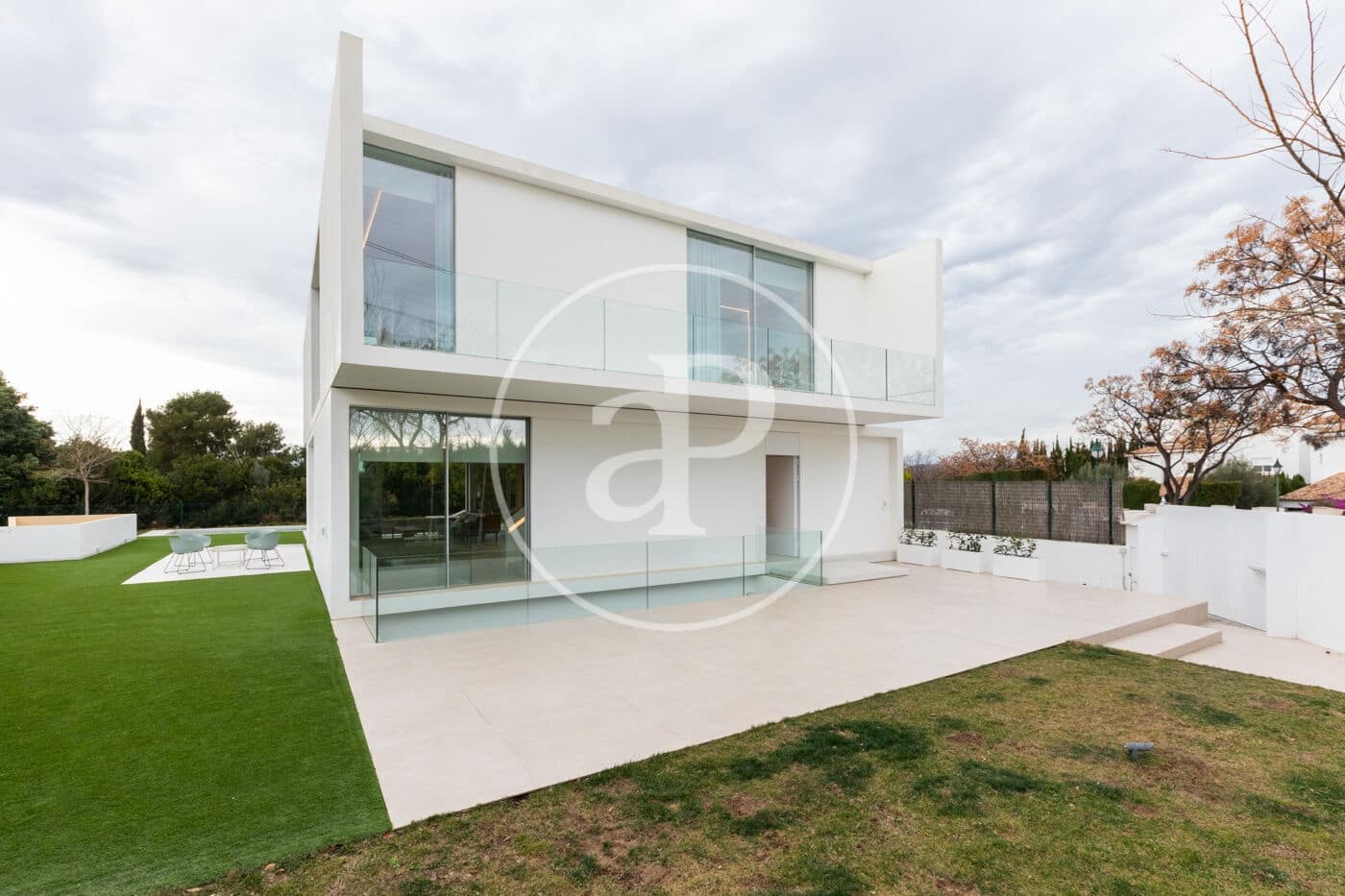 6 soveværelse Villa til leje i Betera med swimmingpool - € 15.000 (Ref: 9401169)