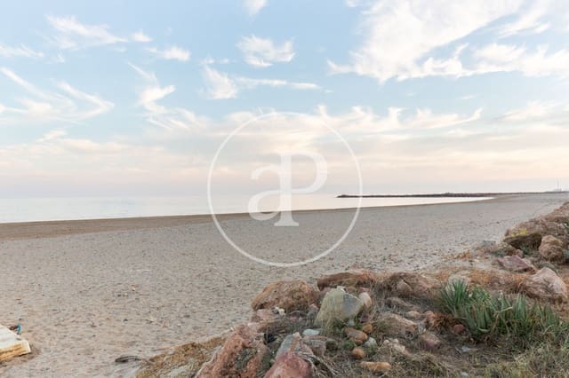 Grunde uden byggetilladelser til salg i Puçol - € 1.300.000 (Ref: 9401170)