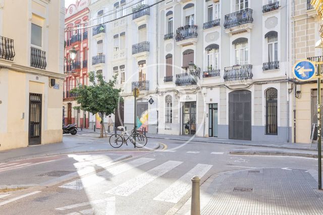 2 soverom Leilighet til salgs i Russafa, Valencia by - € 439 000 (Ref: 9401175)