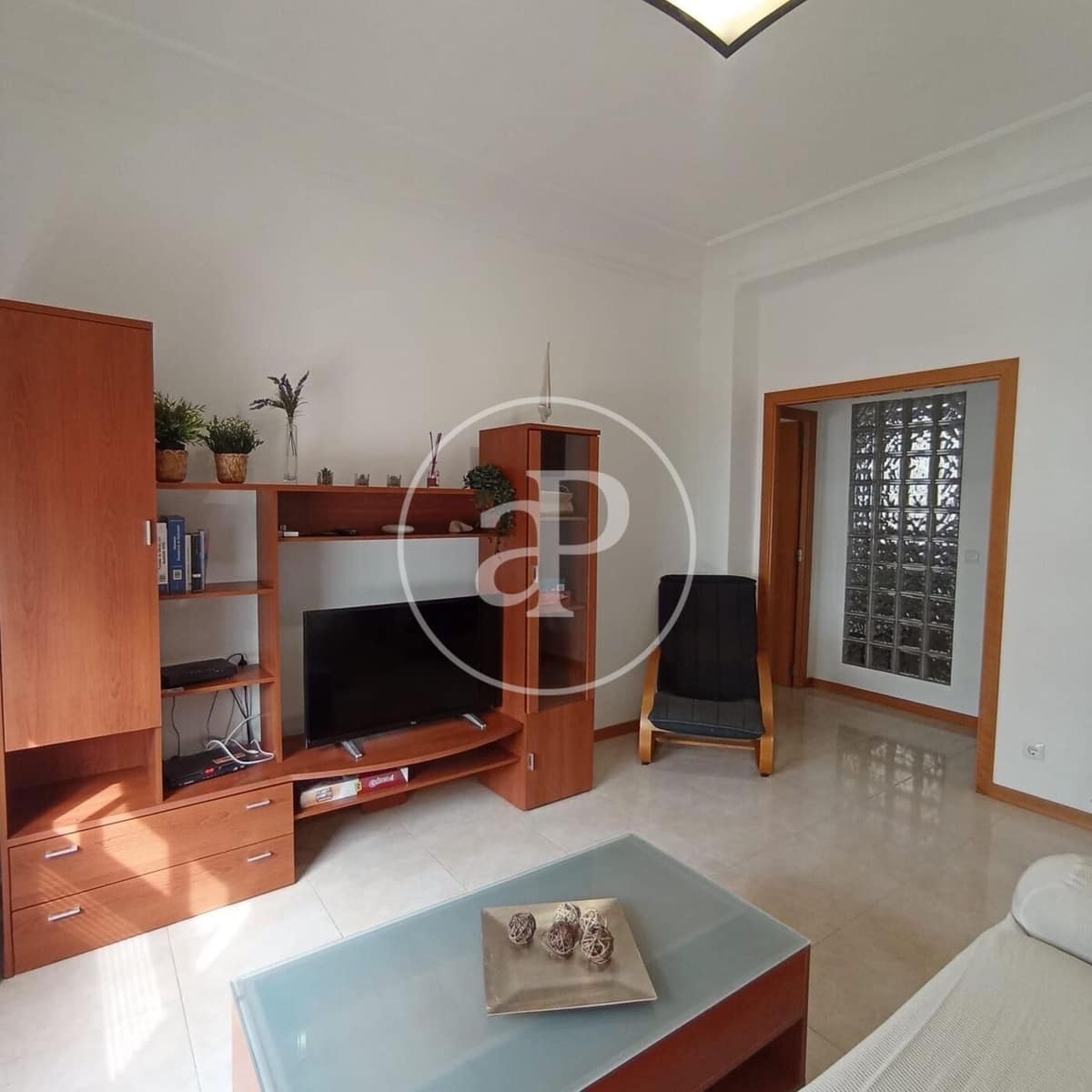 3 soveværelse Lejlighed til leje i Valencia by - € 1.600 (Ref: 9403482)