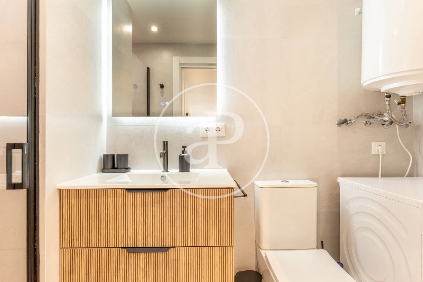 2 sovrum Lägenhet att hyra i Valencia stad - 2 250 € (Ref: 9406706)