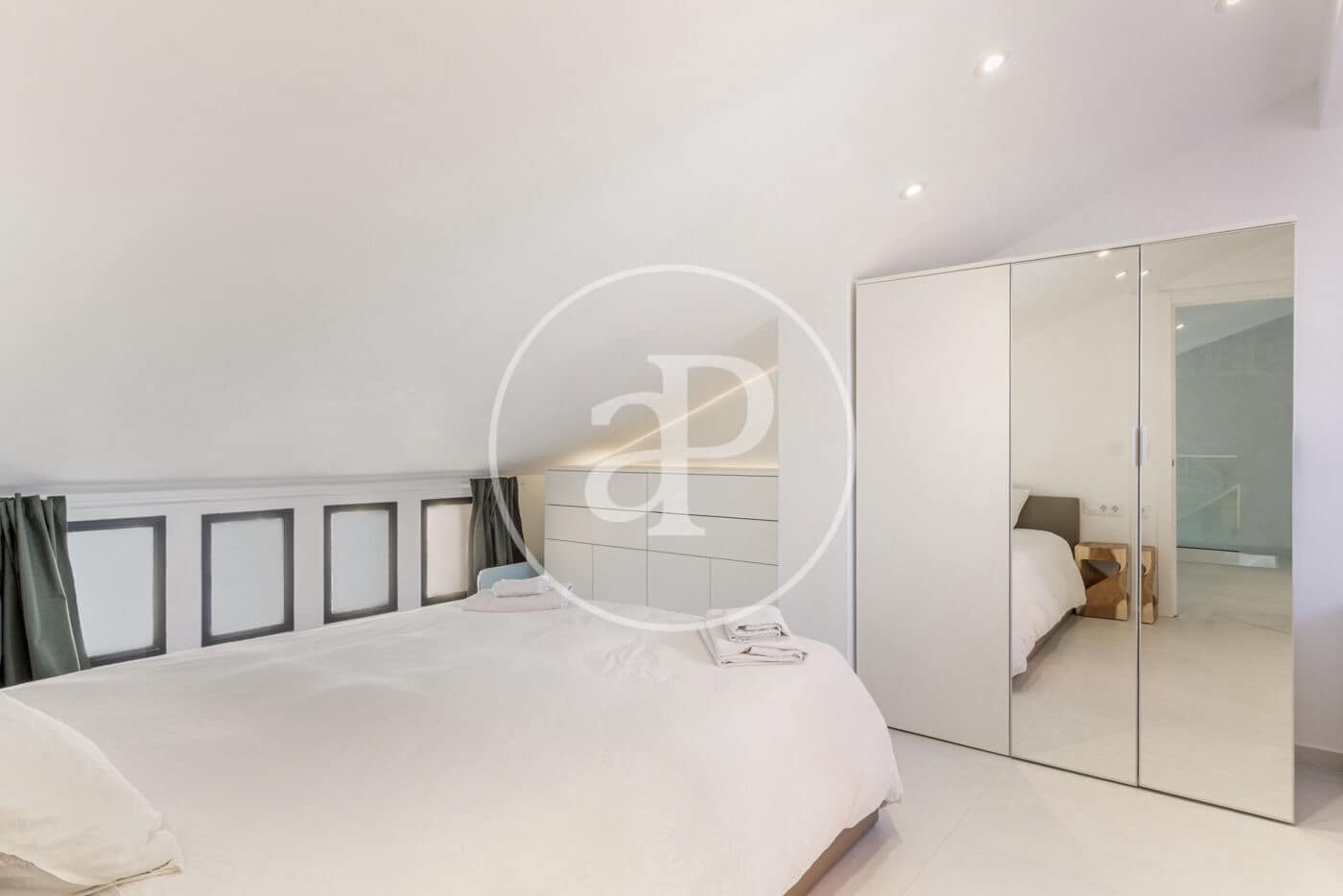 2 sovrum Lägenhet att hyra i Valencia stad - 2 250 € (Ref: 9406706)