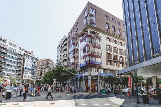 2 bedroom Penthouse for sale in Sant Francesc, Valencia city - € 670,000 (Ref: 9406708)