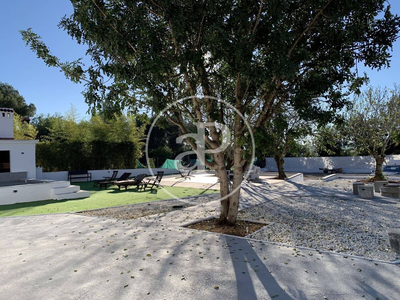 3 soverom Villa til leie i Calicanto med svømmebasseng - € 2 100 (Ref: 9411052)