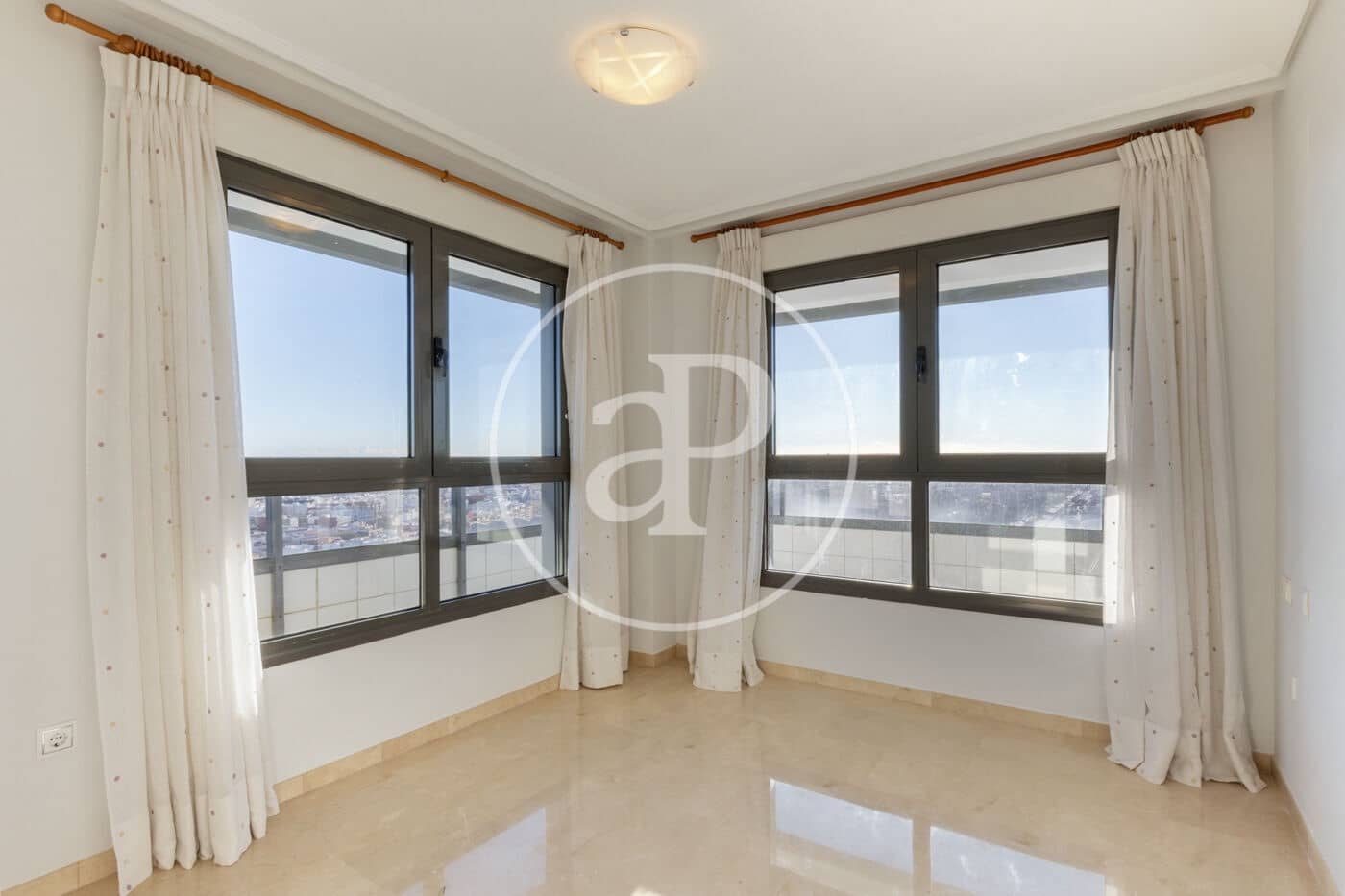 5 camera da letto Appartamento in vendita in Valencia citta con piscina - 1.750.000 € (Rif: 9411055)