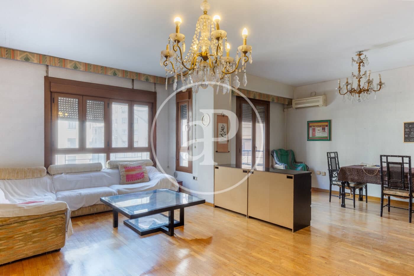 5 chambre Appartement à vendre à Valence ville - 640 000 € (Ref: 9414197)