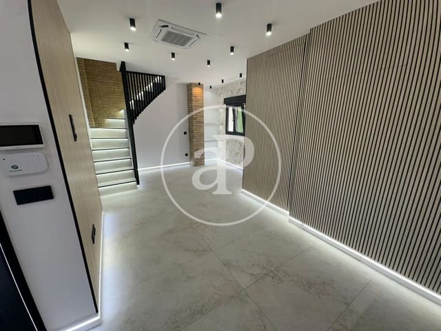 2 soveværelse Villa til salg i La Cañada, Paterna - € 335.000 (Ref: 9414198)