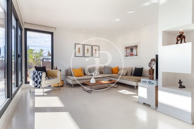 4 chambre Penthouse à vendre à Ciutat de les Arts i de les Ciencies, Valence ville avec piscine - 1 700 000 € (Ref: 9417645)