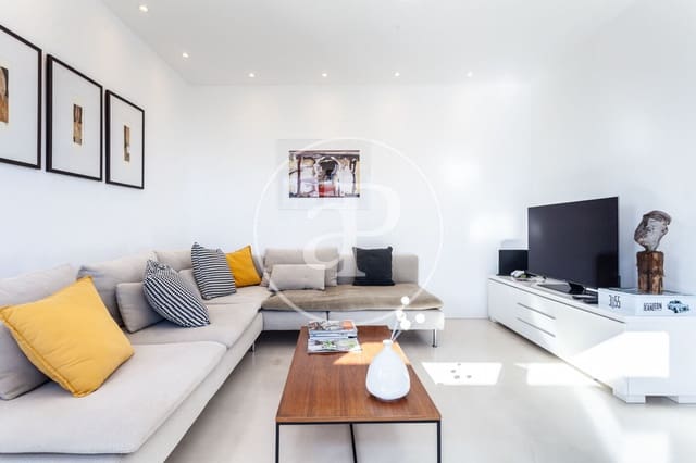 4 chambre Penthouse à vendre à Ciutat de les Arts i de les Ciencies, Valence ville avec piscine - 1 700 000 € (Ref: 9417645)