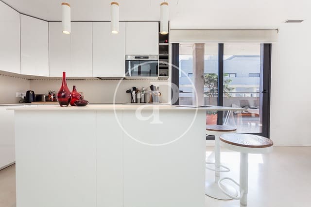 4 chambre Penthouse à vendre à Ciutat de les Arts i de les Ciencies, Valence ville avec piscine - 1 700 000 € (Ref: 9417645)