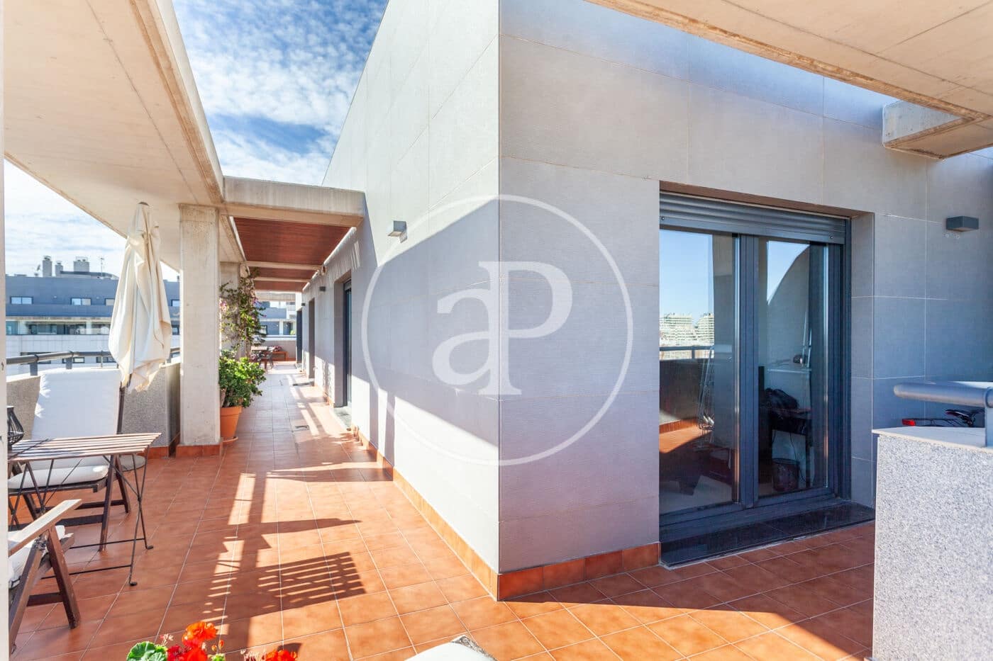 4 sypialnia Penthouse na sprzedaż w Miasto Walencja z basenem - 1 700 000 € (Ref: 9417645)