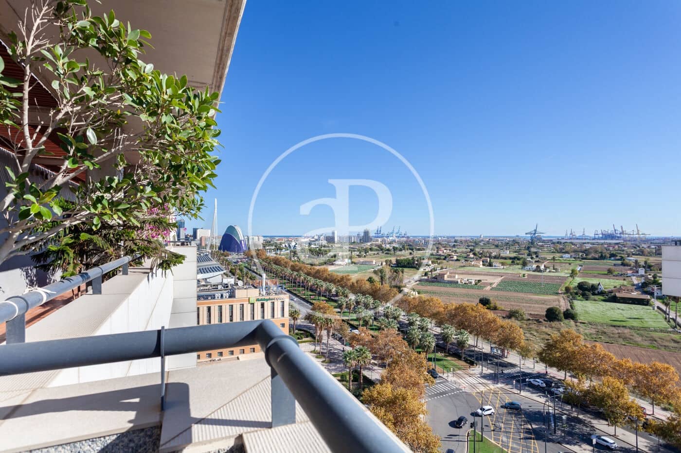 4 sypialnia Penthouse na sprzedaż w Miasto Walencja z basenem - 1 700 000 € (Ref: 9417645)