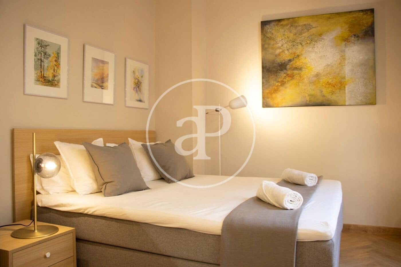 1 bedroom Villa for rent in Valencia city - € 1,600 (Ref: 9417646)