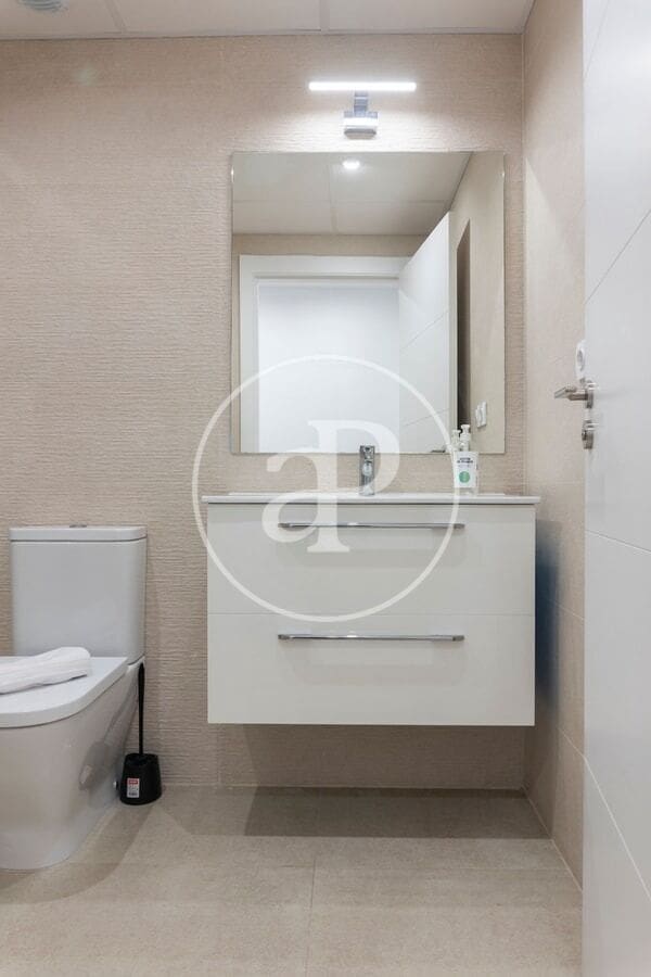 2 camera da letto Appartamento da affittare in Valencia citta - 1.800 € (Rif: 9417647)