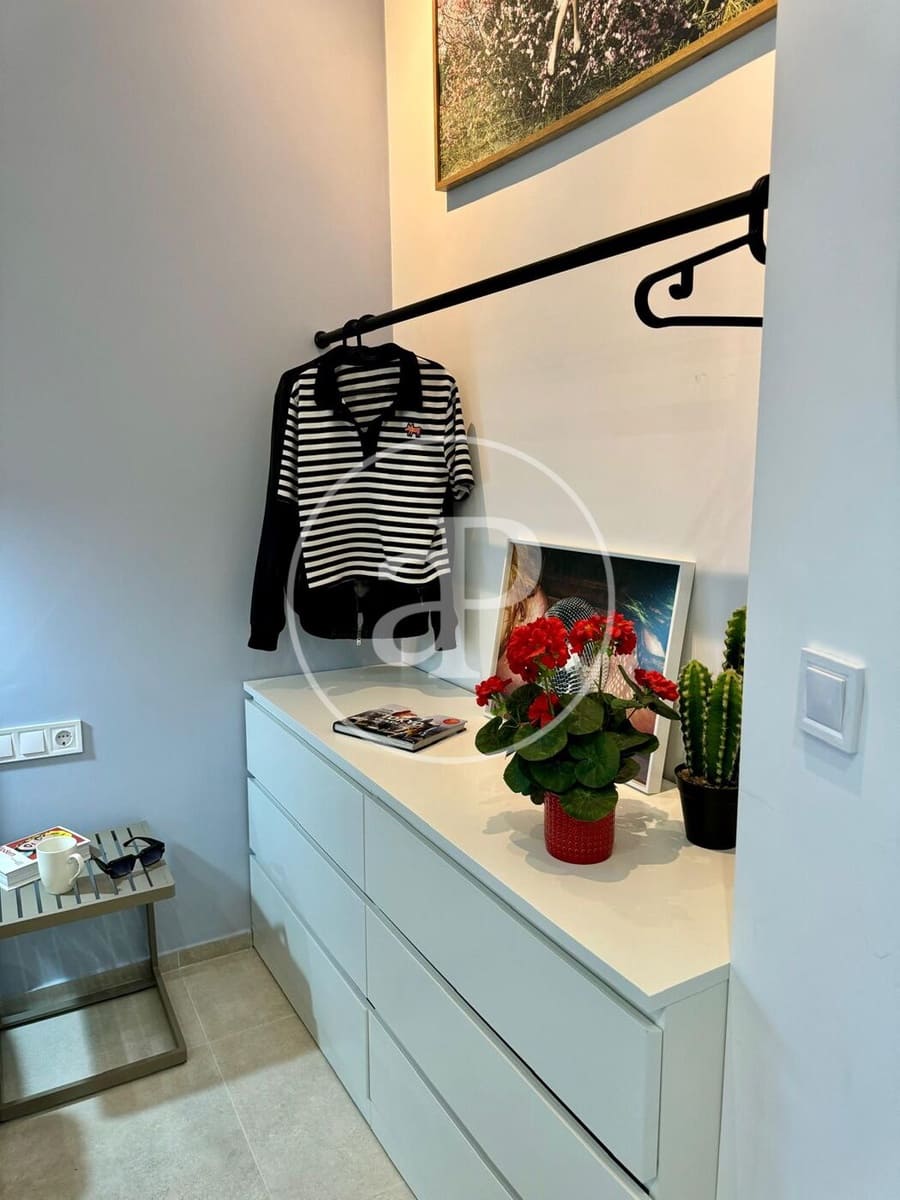 1 makuuhuone Huoneisto vuokrattavana paikassa Valencia kaupunki - 1 250 € (Ref: 9419862)