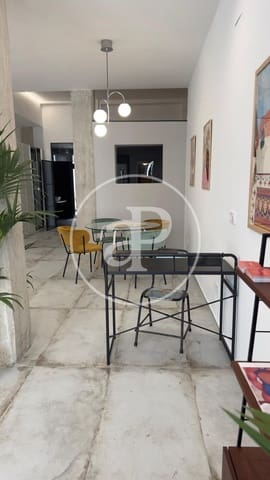 1 bedroom Apartment for rent in Arrancapins, Valencia city - € 1,400 (Ref: 9419863)