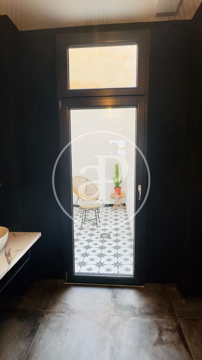 1 soveværelse Lejlighed til leje i Valencia by - € 1.400 (Ref: 9419863)