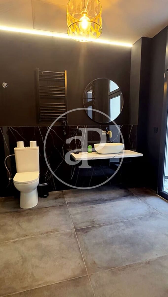 1 soveværelse Lejlighed til leje i Valencia by - € 1.400 (Ref: 9419863)