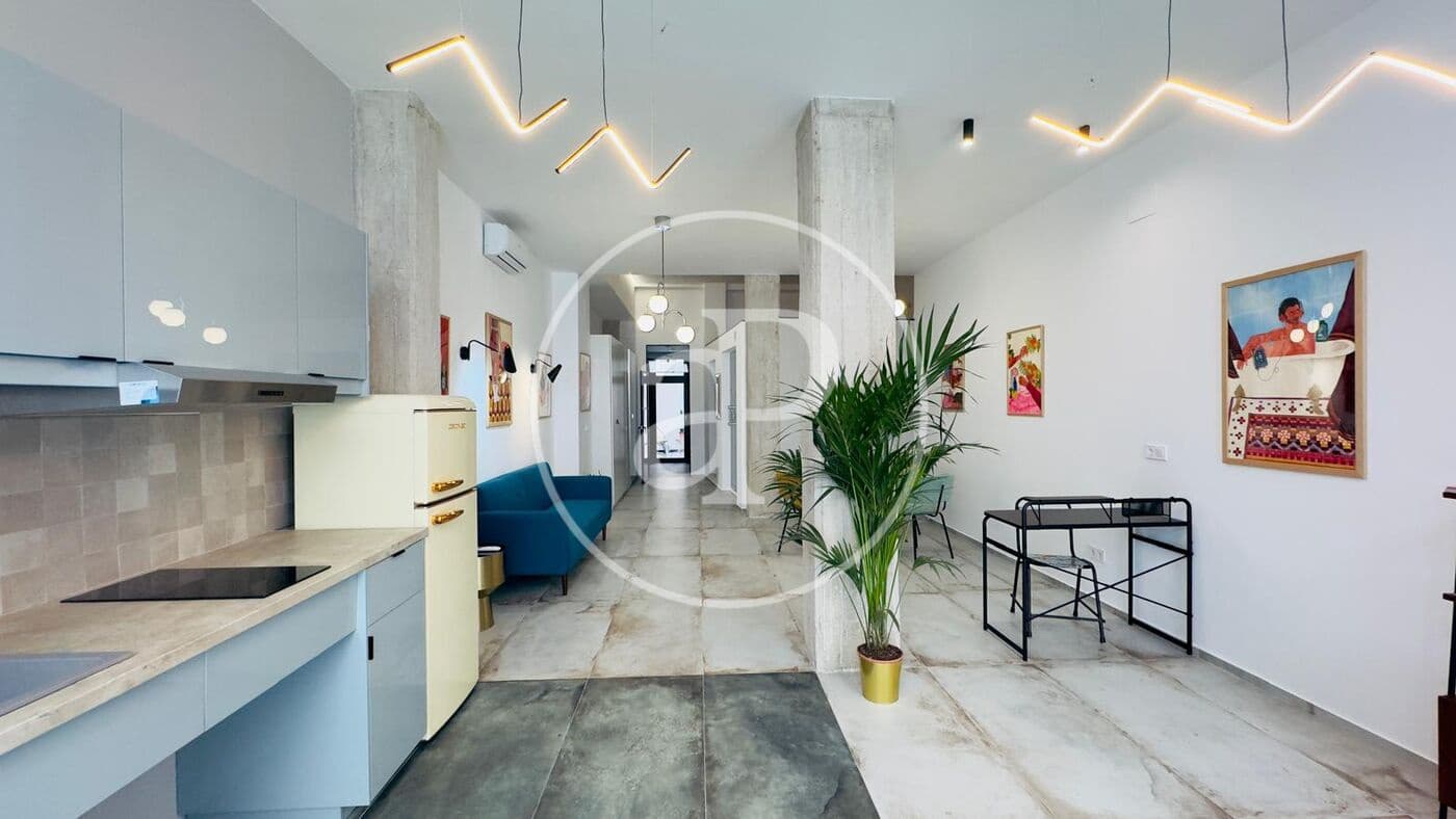 1 soveværelse Lejlighed til leje i Valencia by - € 1.400 (Ref: 9419863)