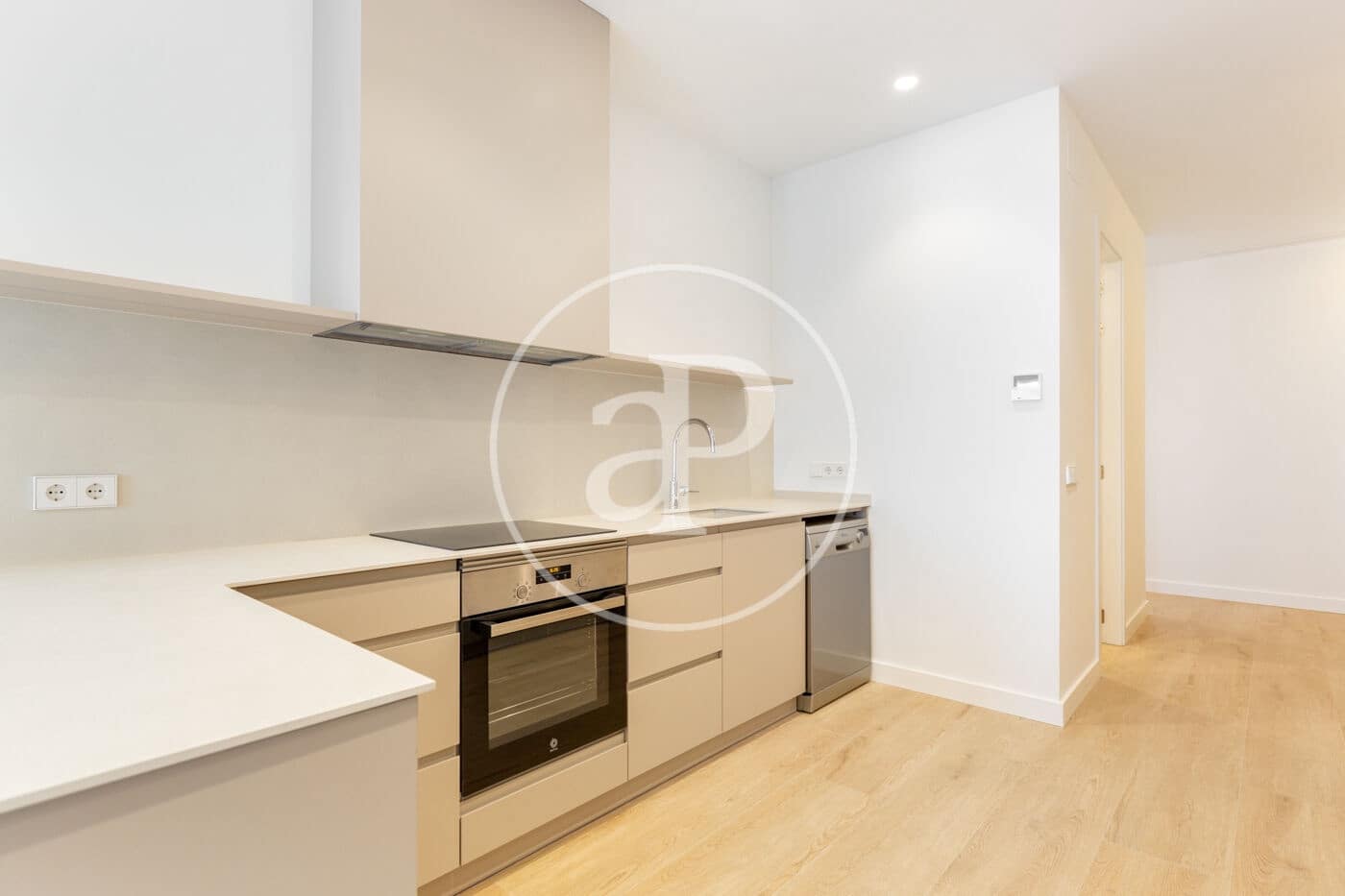 3 camera da letto Appartamento da affittare in Valencia citta - 3.200 € (Rif: 9419864)