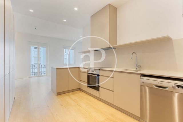 3 sovrum Lägenhet att hyra i La Gran Via, Valencia stad - 3 200 € (Ref: 9419864)