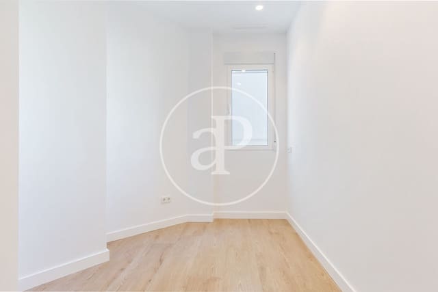 3 sovrum Lägenhet att hyra i La Gran Via, Valencia stad - 3 200 € (Ref: 9419864)