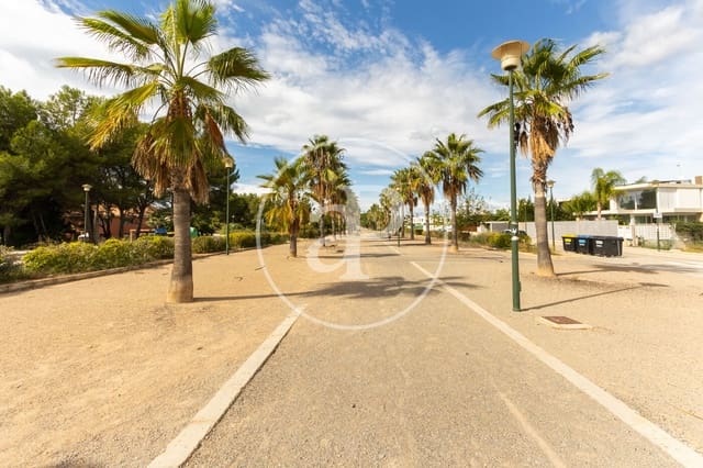 5 makuuhuone Huvila myytävänä paikassa Bétera mukana uima-altaan - 399 000 € (Ref: 9419866)