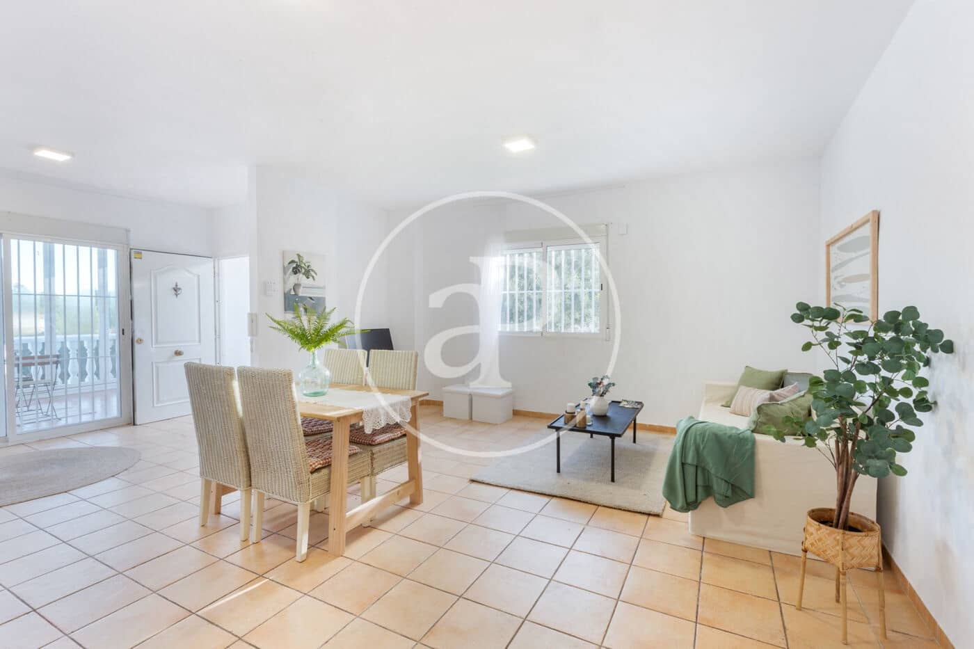 5 soveværelse Villa til salg i Betera med swimmingpool - € 430.000 (Ref: 9419866)