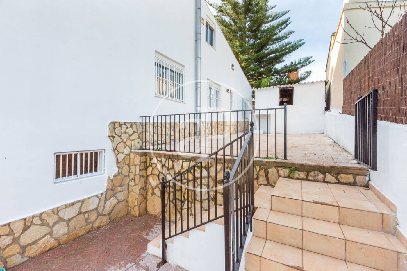 5 soveværelse Villa til salg i Betera med swimmingpool - € 430.000 (Ref: 9419866)