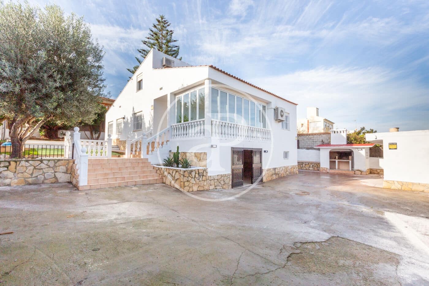 5 soveværelse Villa til salg i Betera med swimmingpool - € 430.000 (Ref: 9419866)