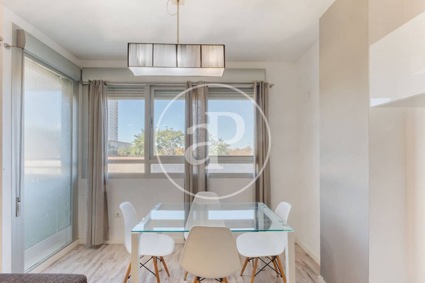 1 soverom Villa til salgs i Valencia by med svømmebasseng - € 270 000 (Ref: 9419867)