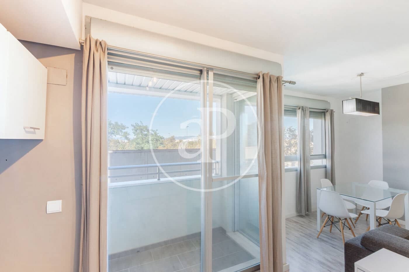 1 soverom Villa til salgs i Valencia by med svømmebasseng - € 270 000 (Ref: 9419867)